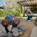 Hot Wheels Monster Trucks: Mega Tiger Shark RC dálkově ovládané auto – Mattel
