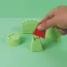 PlayBox: Zelená písková hmota v kbelíku 1 kg