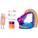 Rainbow High: Herní sada na bazénovou párty s panenkou Blush Parker